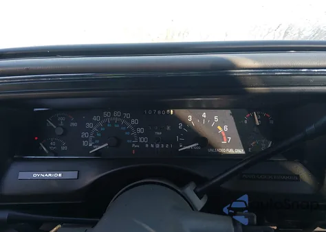 1998 Buick Lesabre Custom z USA, uszkodzony, nr VIN 1G4HP52K7WH459302